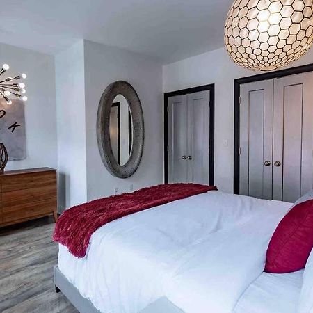 Вілла King Bed / Free Parking / Bbq / Fire Pit / Arcade Піттсбург Екстер'єр фото